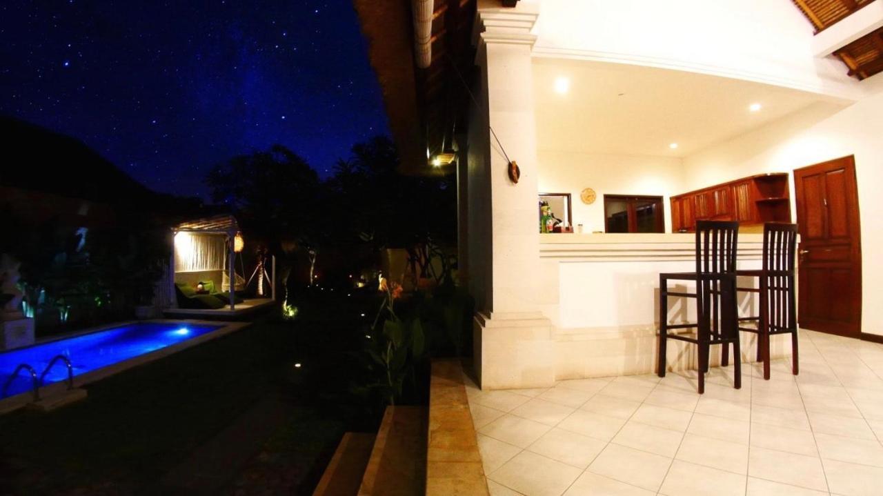 Arona Villa Sanur Екстериор снимка