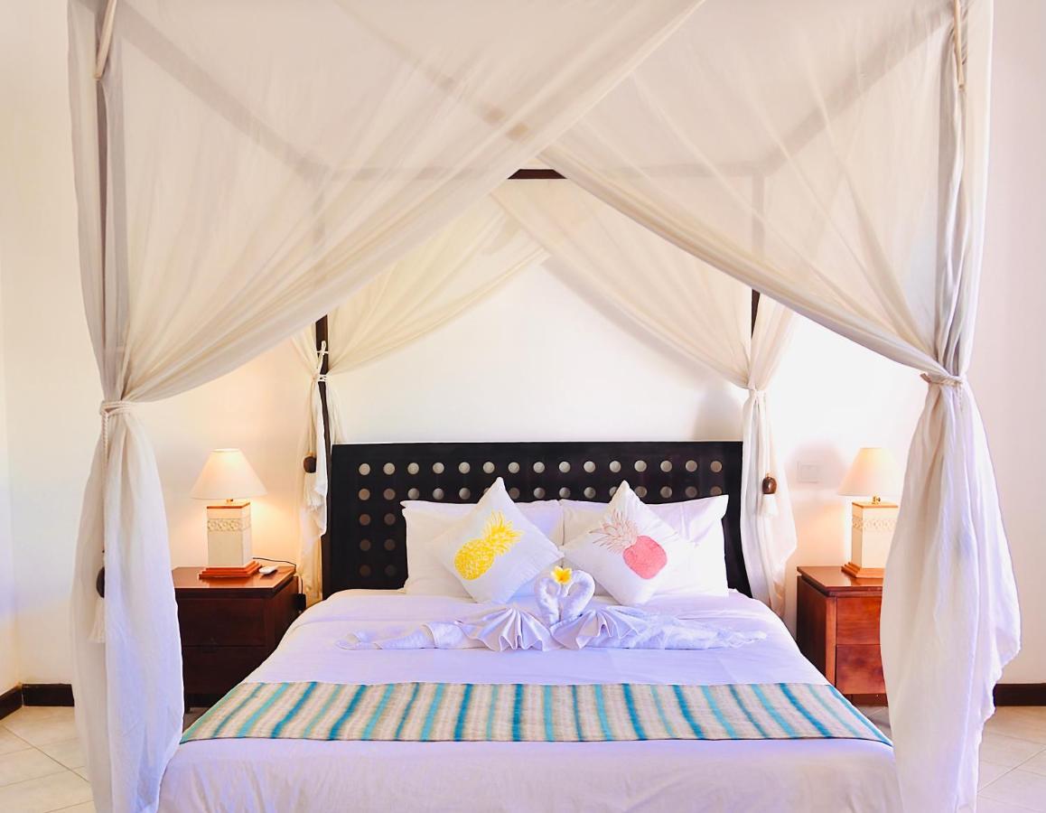 Arona Villa Sanur Екстериор снимка